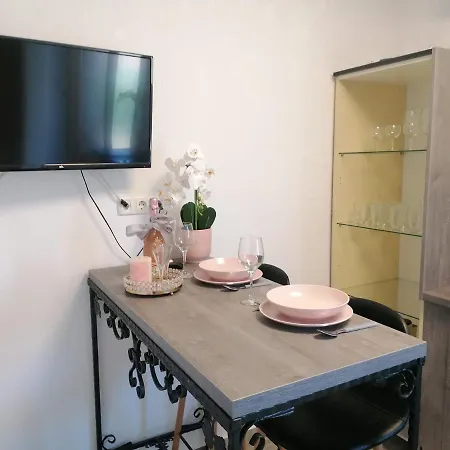 Apartment Orhidelia Njivice