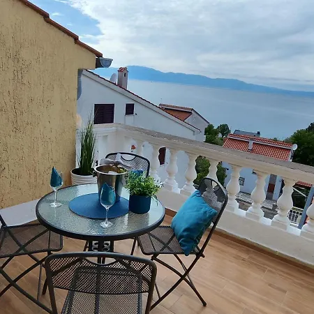 Apartment Orhidelia Njivice