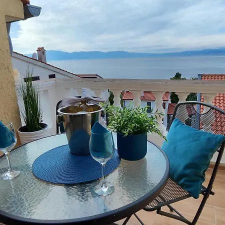 Orhidelia Apartment Njivice