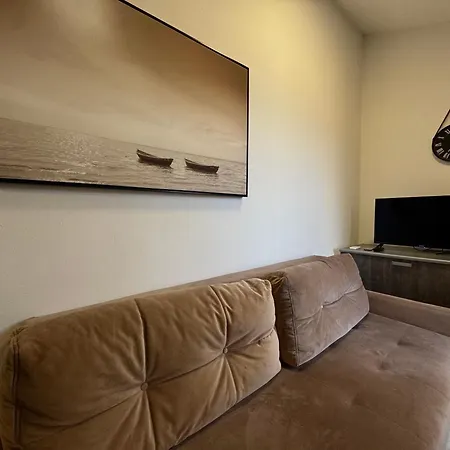 Apartment Orhidelia *