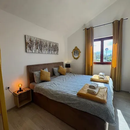 Apartment Orhidelia