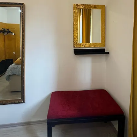 Orhidelia Apartment